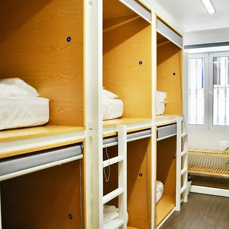Draper Startup House For Entrepreneurs * Lisbon