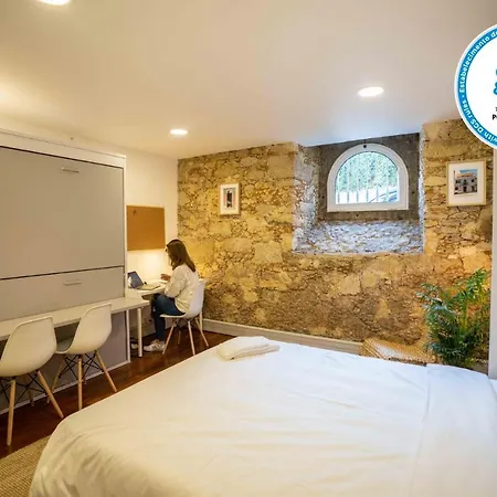 Draper Startup House For Entrepreneurs Hostel *